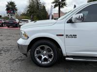 2015 RAM 1500 Laramie // 4X4 Eco Diesel Vancouver Auto Center - Image 9