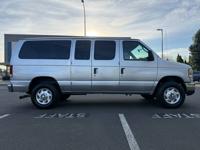 2011 Ford E-350 XLT 12 Passenger Van — LOW MILES • CLEAN E-350 IN BEAVERTON - Image 6