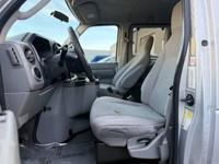 2011 Ford E-350 XLT 12 Passenger Van — LOW MILES • CLEAN E-350 IN BEAVERTON - Image 10