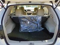 2013 Subaru XV Crosstrek AWD All Wheel Drive 2.0i Premium 4dr Crossov Roberto's Auto Sales - Image 8