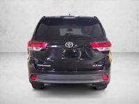 2019 Toyota Highlander XLE AWD All Wheel Drive SUV AUTONATION Call (914) 670-5968 to confirm availability - April 6th - Image 7