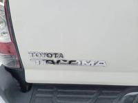 2011 Toyota Tacoma V6 4x4 4dr Double Cab Milford,CONNECTICUT - Image 6