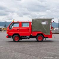 ’97 Toyota Dyna Double Cab Firetruck w/ 4WD and Front Locking Hubs! Portland - Image 5