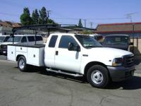 Ford F350 Extended Cab Utility Service Work Truck Ex-City 1-Ton Dually LOW MILES Great Hauling & Towing 9' Service Bed Tow Pkg - Image 4