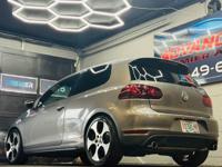 2011 Volkswagen GTI ~ Tasteful Modifications ~ 30+ MPG! Clean Title! New Tires! - Image 10