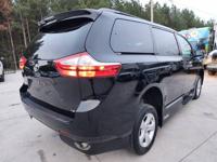 2019 Toyota Sienna LE VMI Mobility Wheelchair Ramp Van Transfer Seat - Image 7