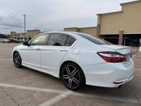2017 Honda Accord Sport Houston - Image 7