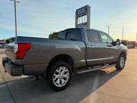 2017 Nissan Titan XD 4x4 TDSL “One Owner.“ Houston - Image 10
