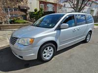 2010 Chrysler Town and Country Minivan Staten Island, New York