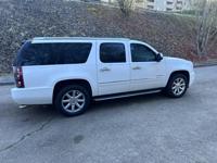 2013 GMC Denali Yukon XL AWD Bremerton - Image 7