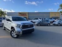 2018 Toyota Tundra SR5 CREW MAX 4X4 1 ORIGINAL OWNER! FLAWLESS!! Miramar Motorsports