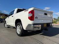 2018 Toyota Tundra SR5 CREW MAX 4X4 1 ORIGINAL OWNER! FLAWLESS!! Miramar Motorsports - Image 6