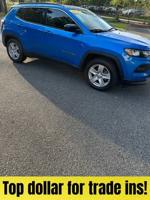 2022 JEEP COMPASS LATITUDE! LEATHER! HEATED SEATS! BLUETOOTH! LIKE NEW A MONTH!!! - Image 3