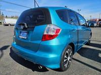 **Super Sale** 2013 Honda Fit Base **We Finance** #1 Pre-Owned Selection baysideautosales. - Image 6
