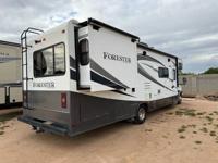 2016 Forest River Forester 3011DS – Low Miles – Ready to Go! El Mirage - Image 6