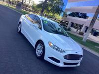 2015 Ford Fusion SE Phoenix, Arizona - Image 4