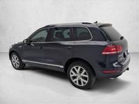 2014 Volkswagen Touareg X Diesel AWD All Wheel Drive VW SUV AUTONATION Call (720) 706-4925 to confirm availability - April 8th - Image 9
