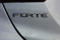 2023 Kia Forte LXS sedan Gravity Gray CALL 928-351-6484 FOR AVAILABILITY - Image 8