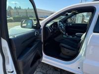 2019 Jeep Grand Cherokee 4x4 4WD Altitude 4dr SUV SUV Universal Auto Sales - Image 9