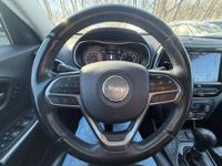 2019 Jeep Cherokee Limited 4x4. LOW MILES!!! down payment assistance! + EVERYONE DRIVES! WE MAKE S*IT HAPPEN! - Image 10