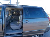 2004 TOYOTA SIENNA WAUKEGAN, ILLINOIS - Image 9