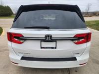 2024 Honda Odyssey Touring **15K MILES** Tower Rd Mundelein, IL 60060 - Image 9