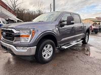 2022 Ford F-150 XLT 4x4 4dr Super Crew 5.5 ft. SB - Image 3