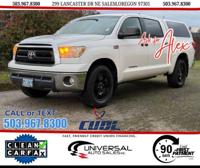 2012 Toyota Tundra 4x4 4WD Crew cab Grade 4dr Crew Max Cab Pickup SB ( Universal Auto Sales - Image 4