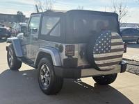 2017 Jeep Wrangler Sahara 4x4 - Image 6