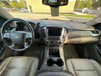 2016 Chevrolet Suburban LT Winder - Image 8