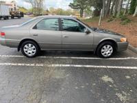 2001 Toyota Camry! Runs excellent!! otp north - Image 3