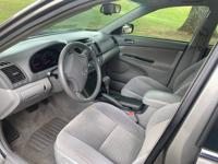 2006 Toyota Camry With Only 136,000 Miles! Runs Great!! otp north - Image 7