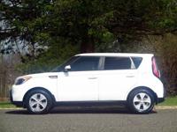 2016 Kia Soul Base 4dr Crossover 6A East Brunswick, NJ - Image 3