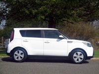 2016 Kia Soul Base 4dr Crossover 6A East Brunswick, NJ - Image 6