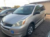 2004 Toyota Sienna Handicap Conversion Van Norman - Image 3
