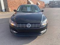2013 Volkswagen Passat TDI SE 4dr Sedan 6A w/ Sunroof and Navigation - Image 9