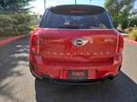 2015 MINI Countryman AWD All Wheel Drive Cooper S ALL4 4dr Crossover Roberto's Auto Sales - Image 9