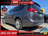 2019 Chrysler Pacifica Touring Plus The price in this ad is the downpayment - Image 8