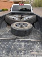 2022 RAM 2500 - 4WD, 6.4L V8, 8ft Bed, Huge tires & Wheels - Image 10