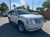 2008 CADILLAC ESCALADE - CASH SPECIAL DORAVILLE - Image 2