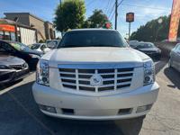 2008 CADILLAC ESCALADE - CASH SPECIAL DORAVILLE - Image 3