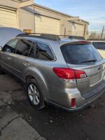 2012 Subaru Outback limited Wagon Lakewood - Image 6