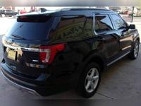 2016 Ford Explorer XLT AWD 4dr SUV - Image 9