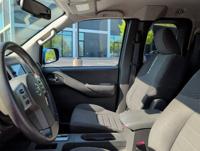 2013 Nissan Frontier PRO-4X 4x4 4WD Truck AUTONATION Call (678) 721-8304 to confirm availability - April 10th - Image 8