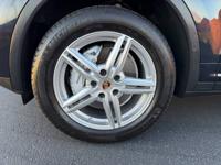 2017 Porsche Cayenne S - 1-Owner - Fresh Service St. George, UT - Image 9