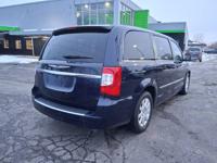 2013 CHRYSLER TOWN AND COUNTRY WAUKEGAN, ILLINOIS - Image 6
