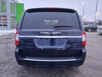2013 CHRYSLER TOWN AND COUNTRY WAUKEGAN, ILLINOIS - Image 8