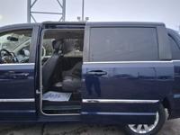 2013 CHRYSLER TOWN AND COUNTRY WAUKEGAN, ILLINOIS - Image 10