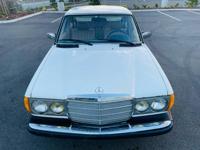 1982 MERCEDES BENZ 240D Lakewood