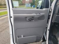 2006 FORD E 350 XLT 15 PASSENGER VAN LOW MILES ! Lynnwood - Image 9
